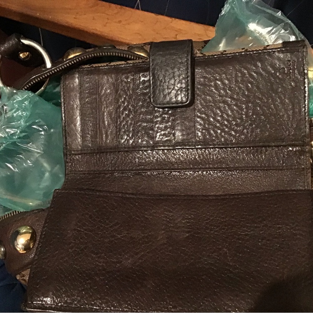 Gucci Baboushka and matching wallet.  Both in very good condition.  Price firm - Picture 4 of 4